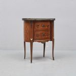 1337 4142 CHEST OF DRAWERS
